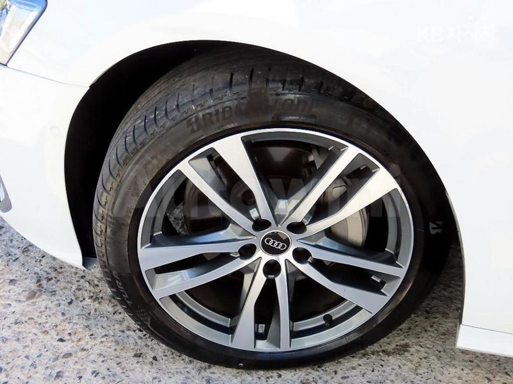 Audi A6(C8) 45 TFSI Premium — снимка 20