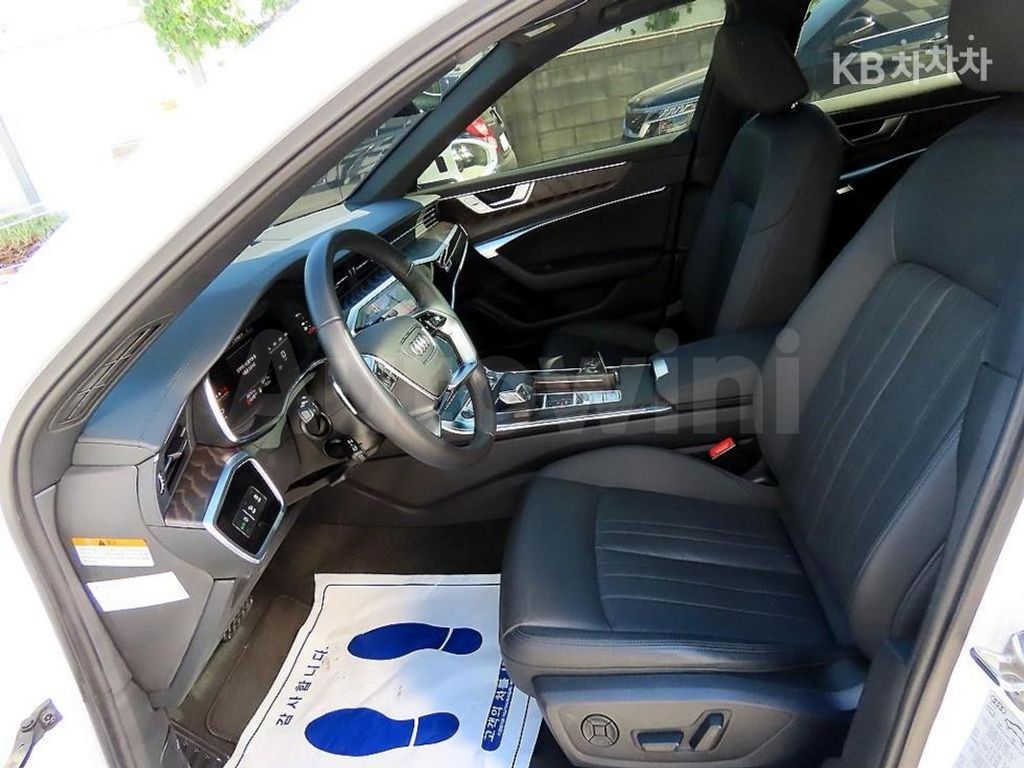 Audi A6(C8) 45 TFSI Premium — снимка 5