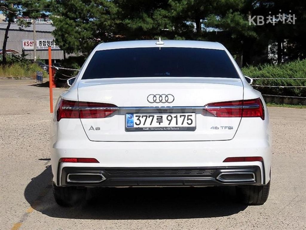 Audi A6(C8) 45 TFSI Premium — снимка 4