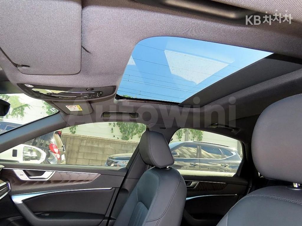 Audi A6(C8) 45 TFSI Premium — снимка 17