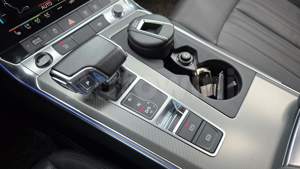 Audi A6(C8) 45 TFSI — снимка 9