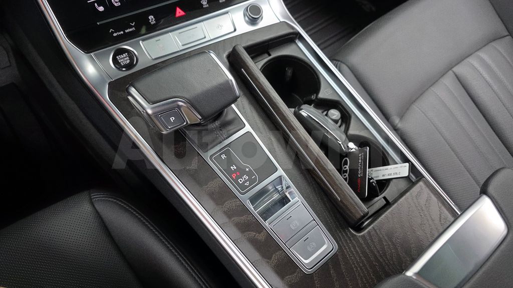 Audi A6(C8) 45 TFSI Premium — снимка 9