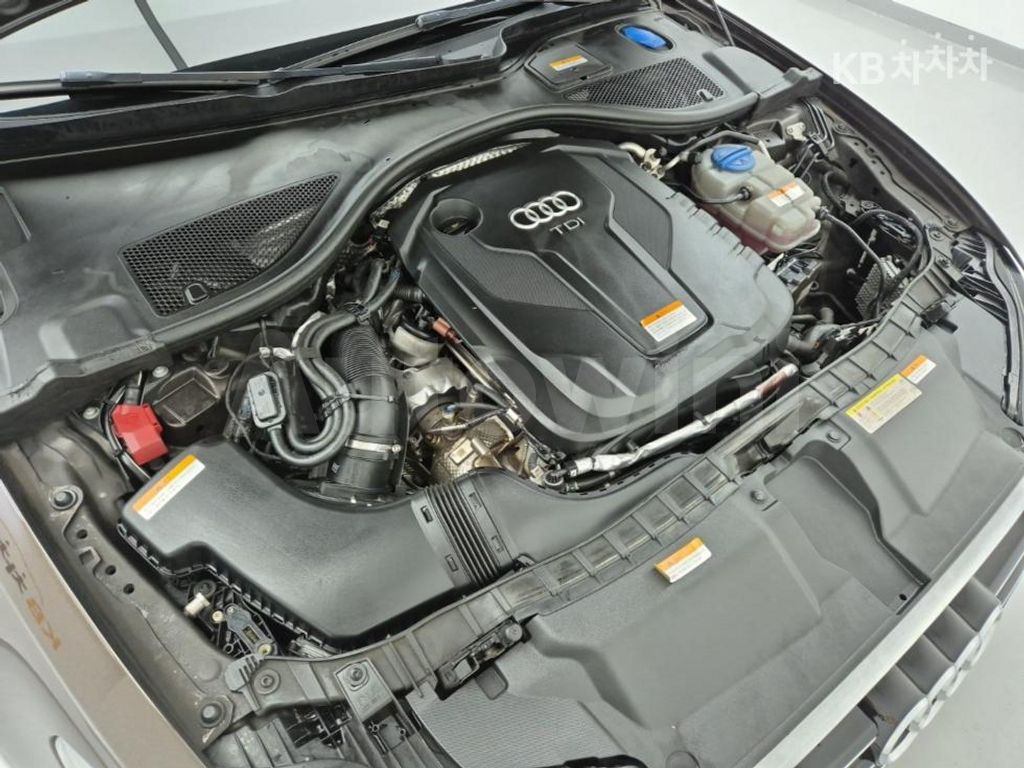 Audi A6 35 TDI Premium C7(15~) — снимка 6