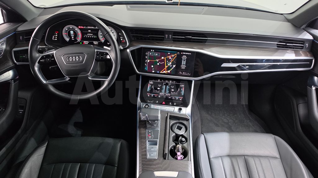 Audi A6(C8) 40 TDI Premium — снимка 7