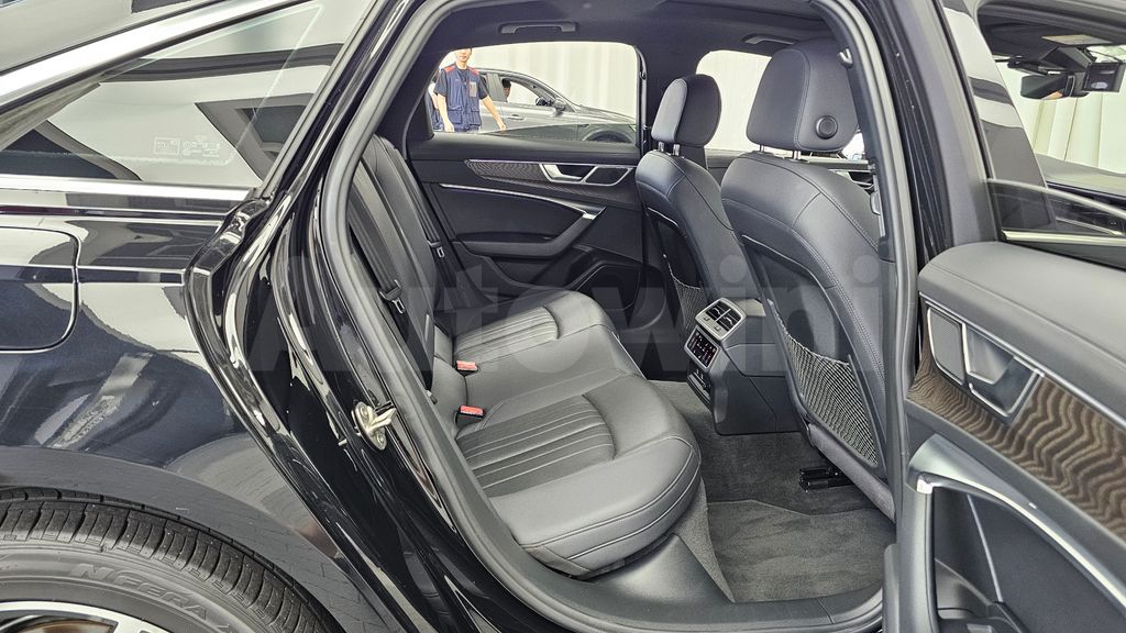 Audi A6(C8) 45 TFSI Premium — снимка 12