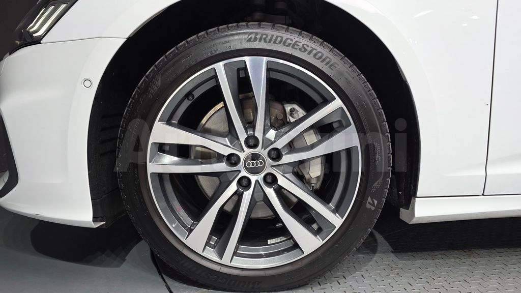 Audi A6(C8) 45 TFSI Premium — снимка 5