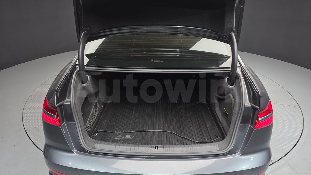 Audi A6(C8) 40 TDI Quattro Premium — снимка 20