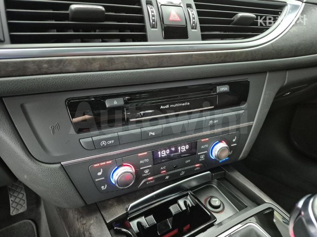Audi A6 35 TDI Quattro Premium — снимка 10