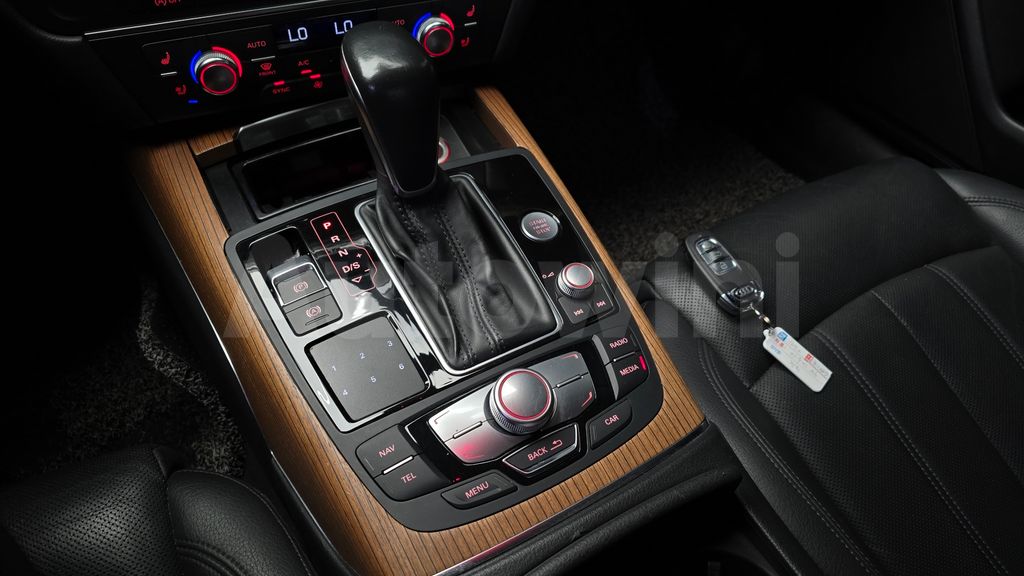 Audi New A6 40 TDI Quattro Premium C7 — снимка 9