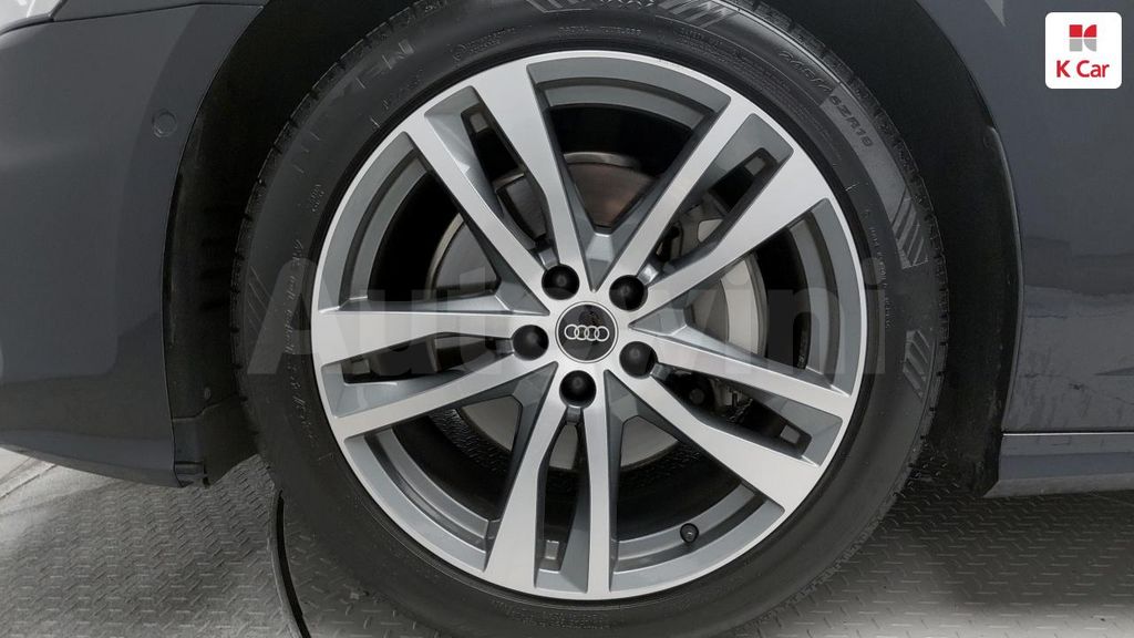 Audi A6 Gasoline 2WD — снимка 5