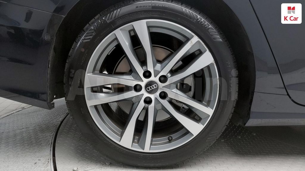 Audi A6 Gasoline 2WD — снимка 8