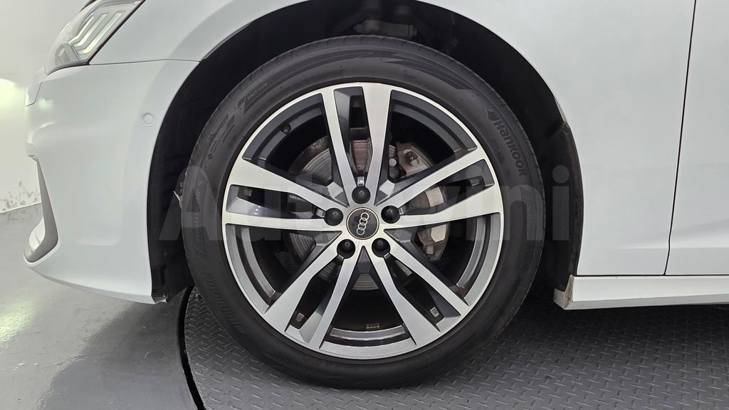 Audi A6(C8) 40 TDI Premium — снимка 6