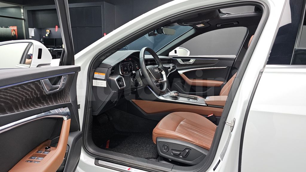 Audi A6(C8) 45 TFSI Premium — снимка 9