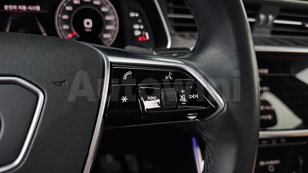 Audi A6(C8) 45 TFSI Premium — снимка 17