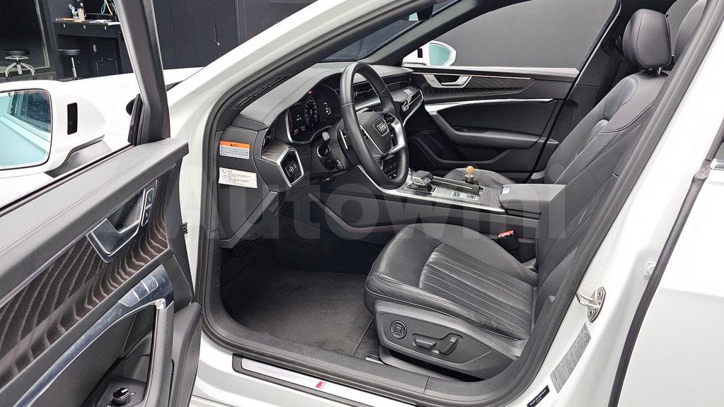 Audi A6(C8) 40 TDI Premium — снимка 9