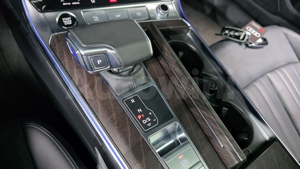 Audi A6(C8) 40 TDI Quattro Premium — снимка 8
