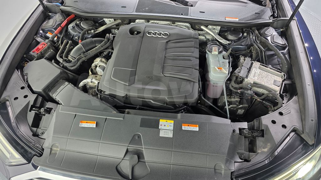 Audi A6(C8) 40 TDI Quattro Premium — снимка 5