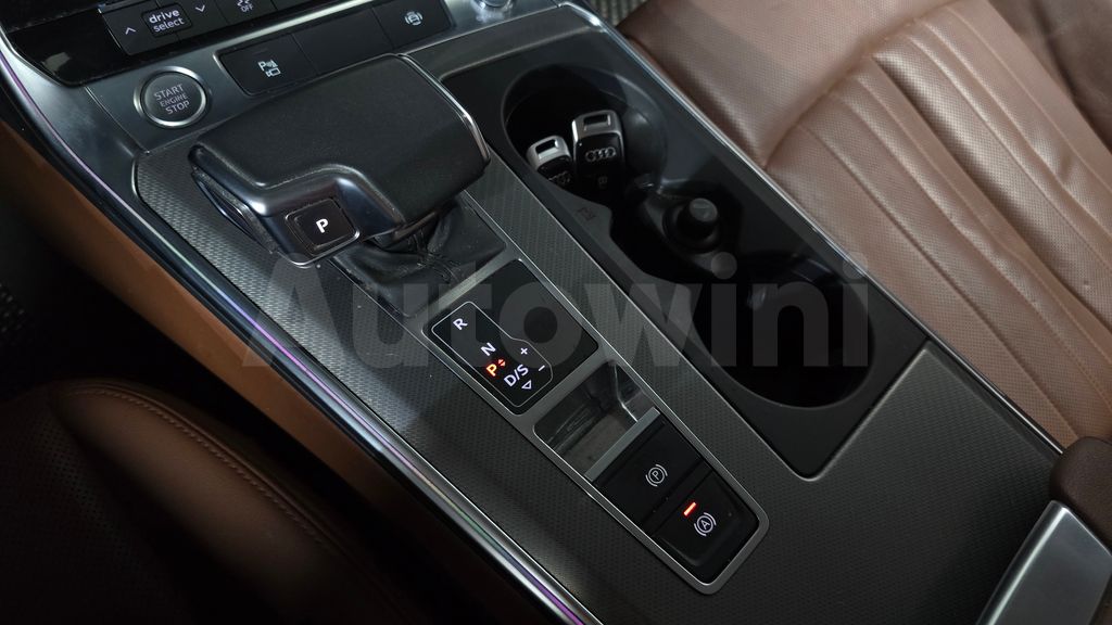 Audi A6(C8) 40 TDI — снимка 9