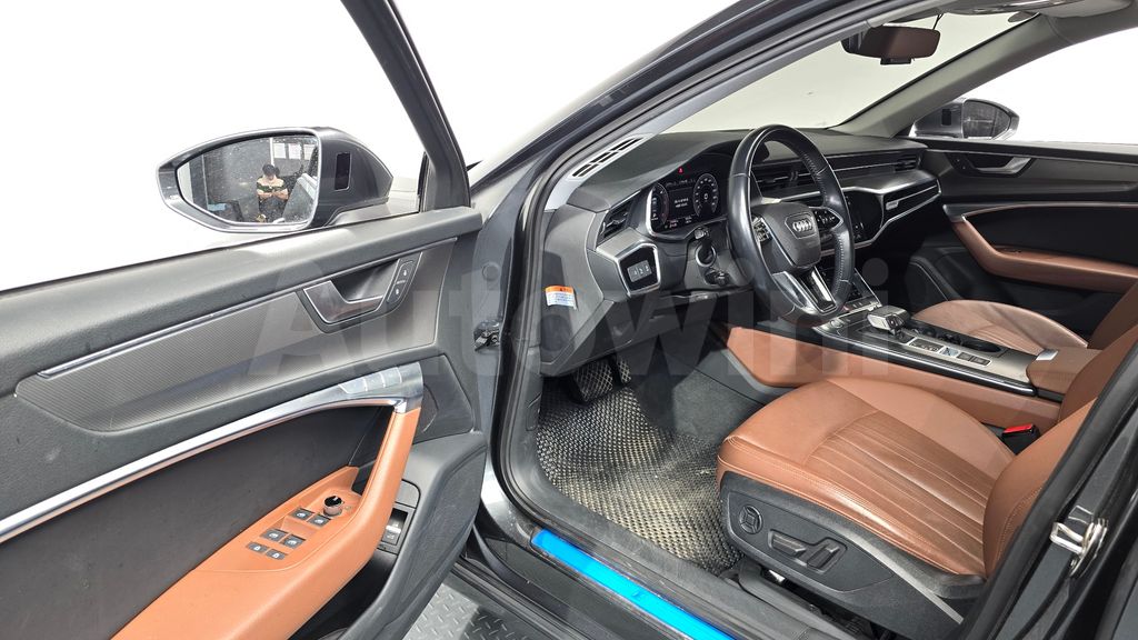 Audi A6(C8) 40 TDI — снимка 10