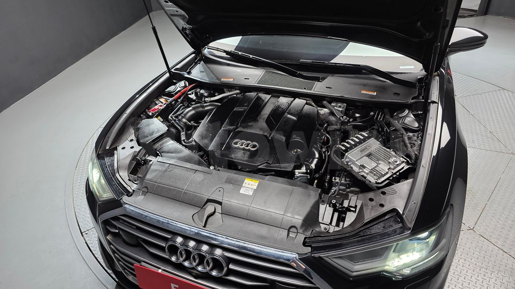Audi A6(C8) 45 TDI Quattro Premium — снимка 6