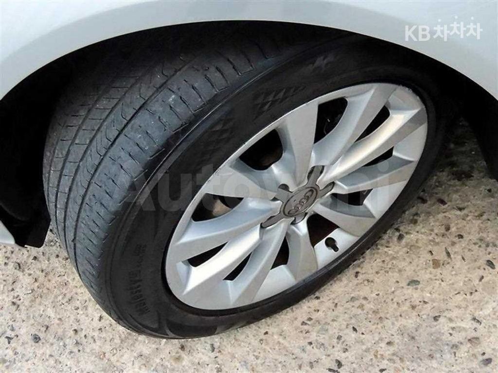 Audi A6 2.0 TDI C7 Dynamic — снимка 20
