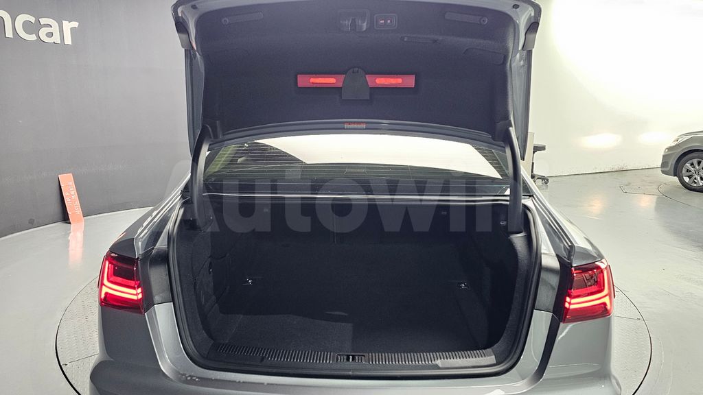 Audi New A6 40 TDI Quattro Premium C7 — снимка 20