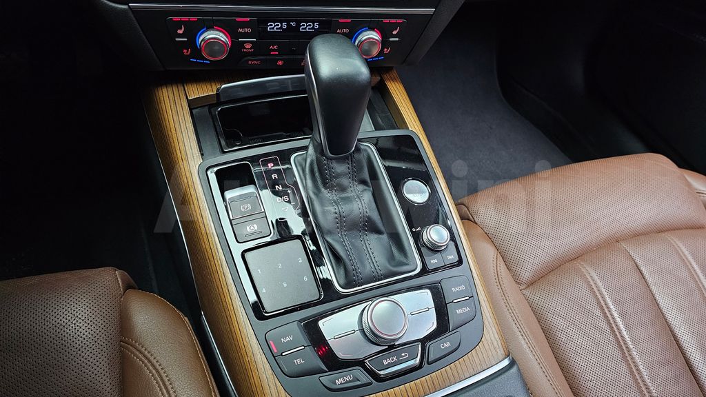 Audi New A6 40 TDI Quattro Premium C7 — снимка 9