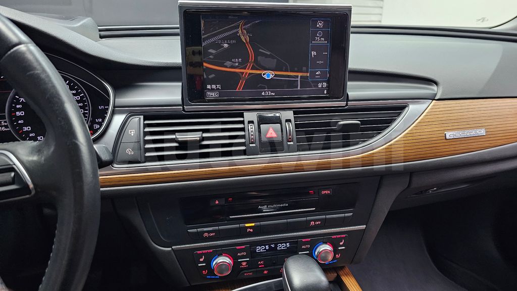 Audi New A6 40 TDI Quattro Premium C7 — снимка 14