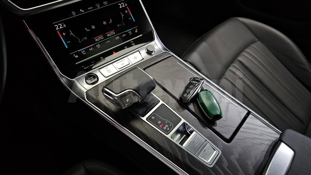 Audi A6(C8) 45 TFSI Quattro Premium — снимка 9