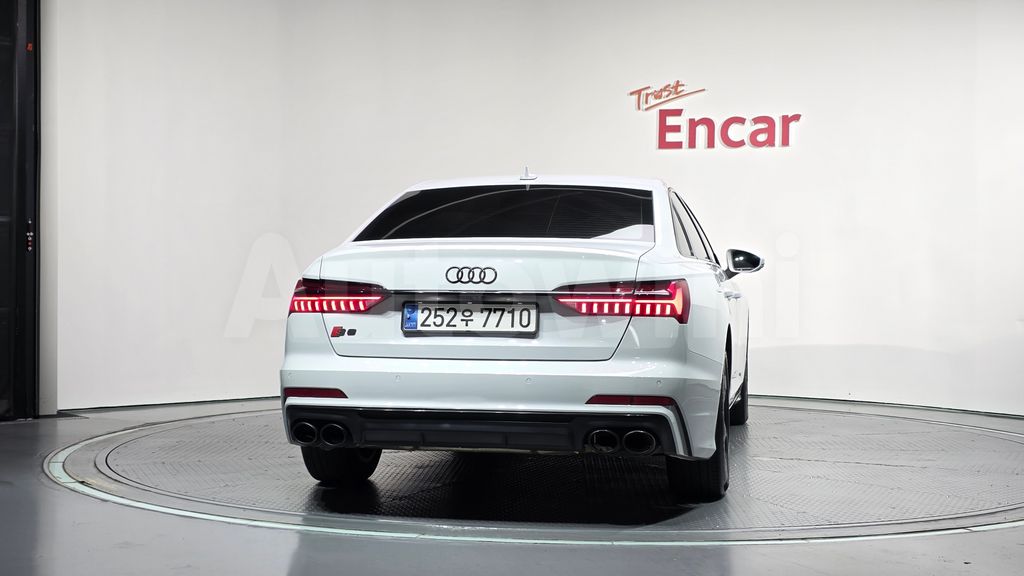 Audi A6(C8) 45 TFSI Quattro Premium — снимка 4
