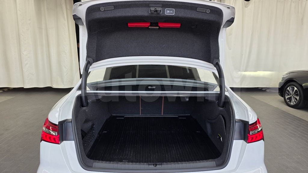 Audi A6(C8) 40 TDI Premium — снимка 20
