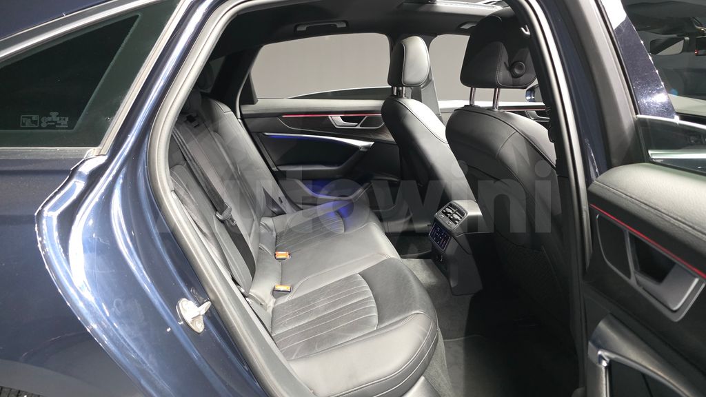 Audi A6(C8) 40 TDI Quattro Premium — снимка 12