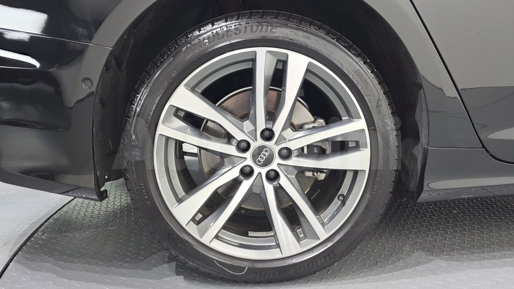 Audi A6(C8) 45 TFSI Premium — снимка 5