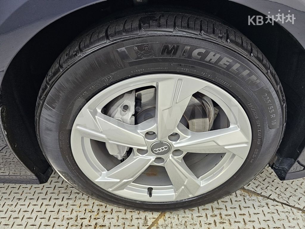 Audi A6(C8) 40 TDI Premium — снимка 20