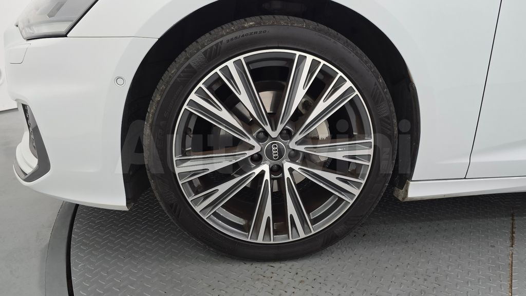 Audi A6(C8) 40 TDI Quattro Premium — снимка 5