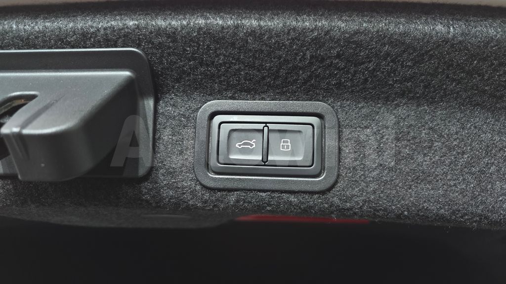 Audi A6(C8) 40 TDI Quattro Premium — снимка 17