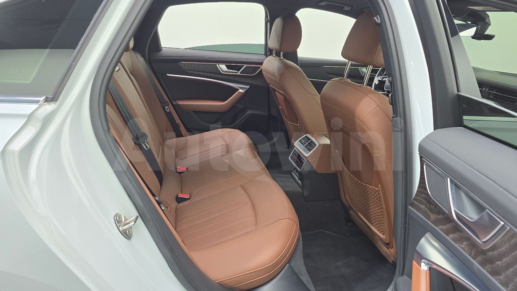 Audi A6(C8) 40 TDI Quattro Premium — снимка 11