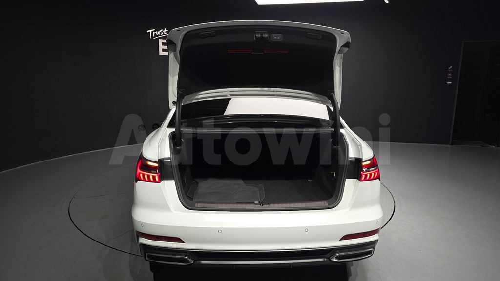 Audi A6(C8) 40 TDI Quattro Premium — снимка 20
