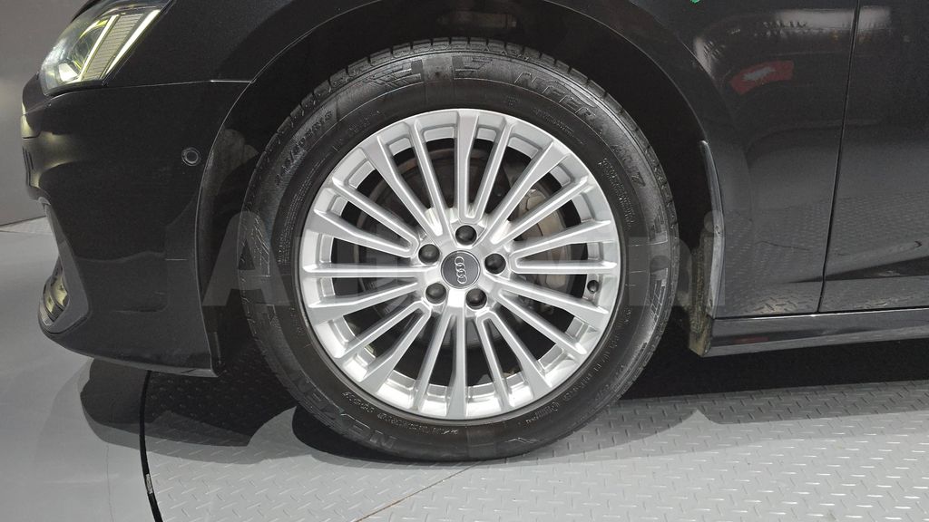Audi A6(C8) 45 TFSI Premium — снимка 4