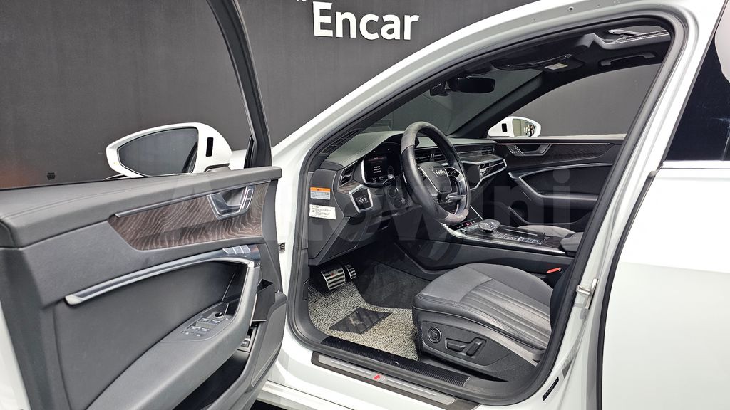 Audi A6(C8) 40 TDI Quattro Premium — снимка 9