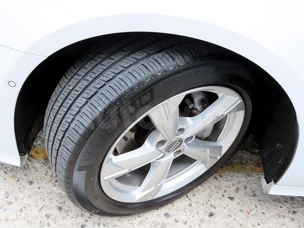 Audi A6(C8) 40 TDI Premium — снимка 20