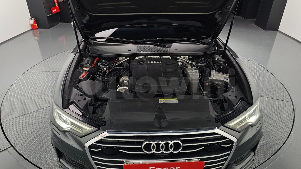 Audi A6(C8) 40 TDI Premium — снимка 6