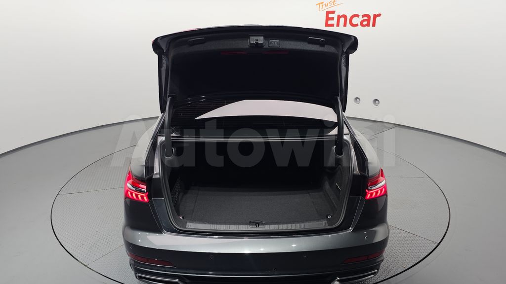 Audi A6(C8) 40 TDI Premium — снимка 20