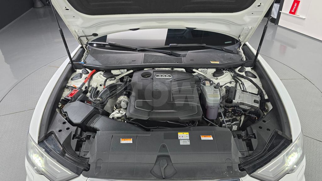 Audi A6(C8) 40 TDI Quattro Premium — снимка 5