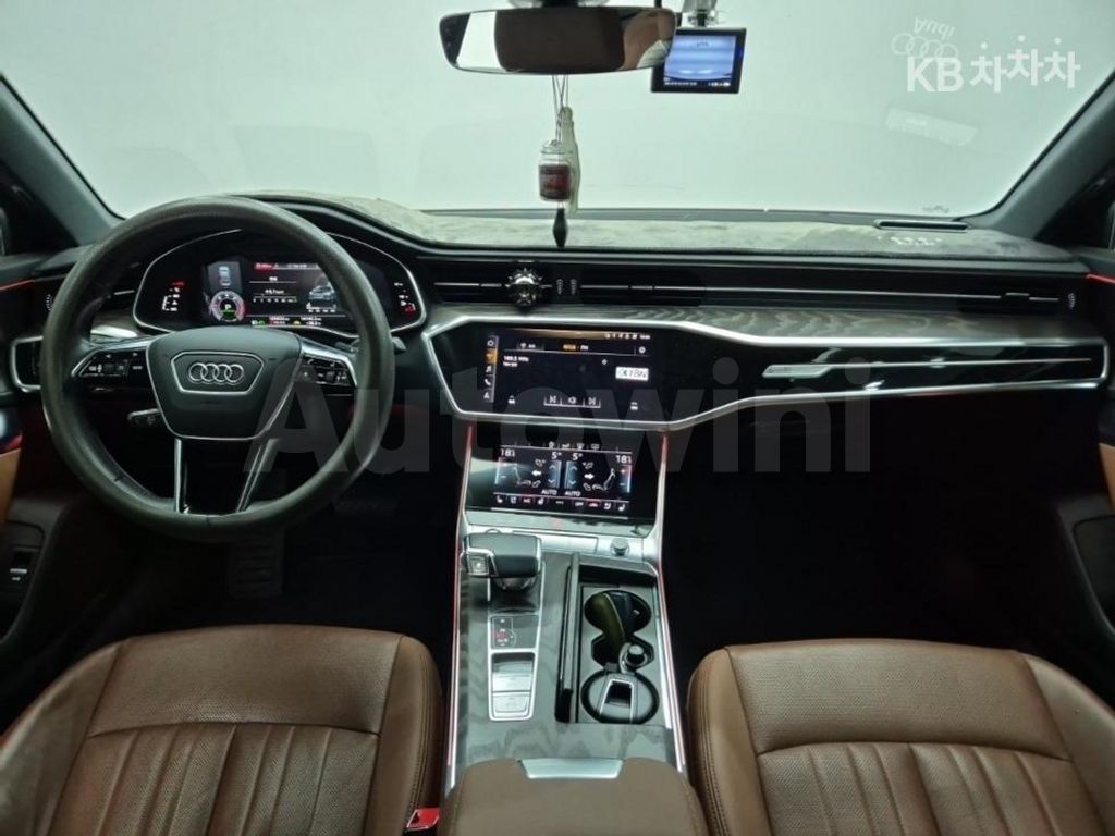 Audi A6(C8) 40 TDI Premium — снимка 7