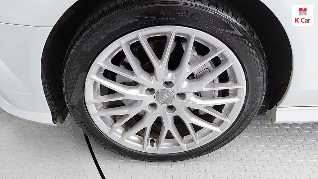 Audi New A6 40 TFSI Premium — снимка 4