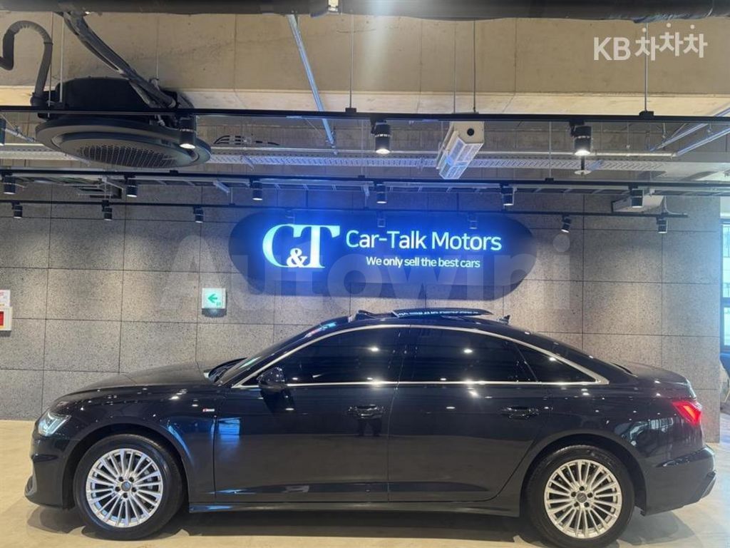 Audi A6(C8) 40 TDI Quattro Premium — снимка 3
