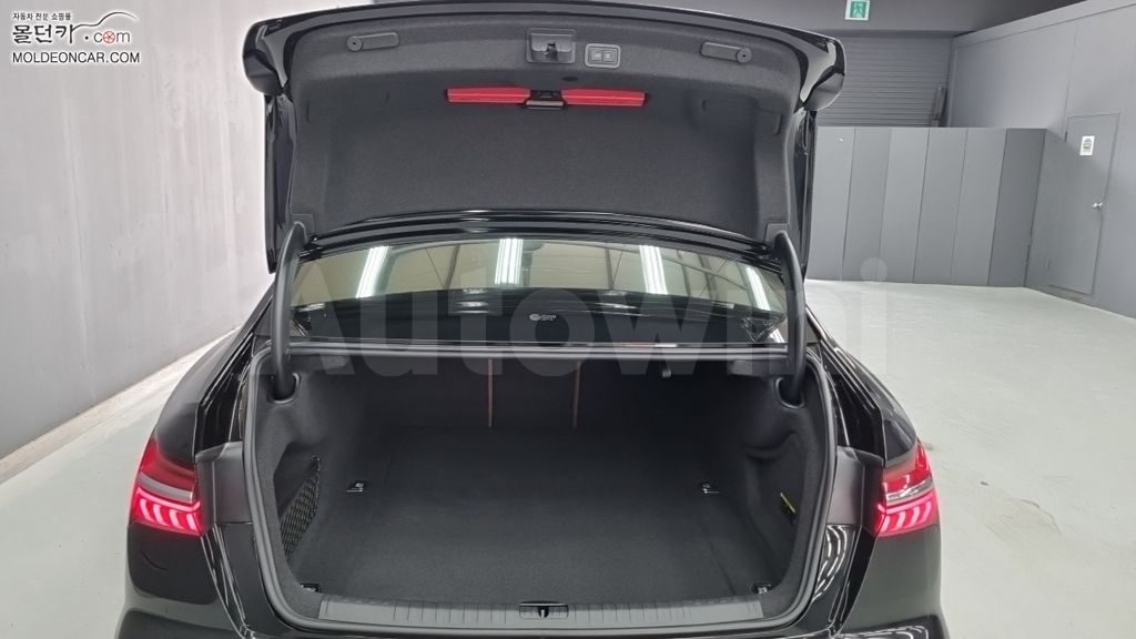 Audi A6(C8) 40 TDI Quattro Premium — снимка 18
