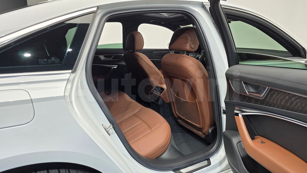 Audi A6(C8) 45 TFSI Premium — снимка 10