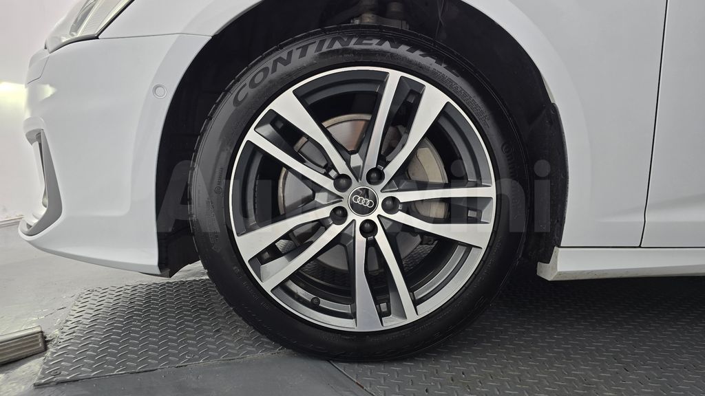 Audi A6(C8) 45 TFSI Premium — снимка 4